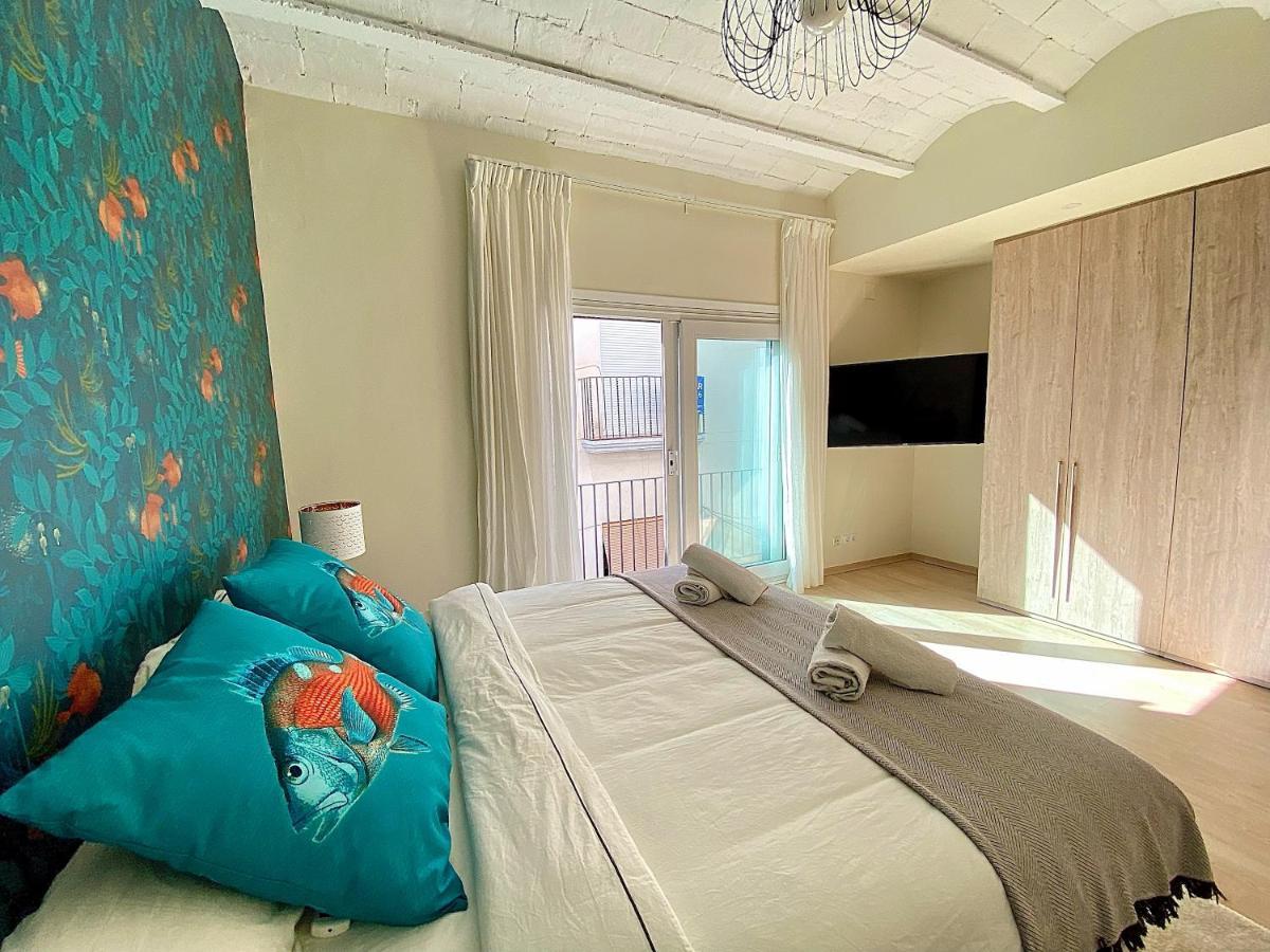 Abbott Apartment - 1 Min From The Beach - 100M2 - Sleeps 8 Sitges Dış mekan fotoğraf